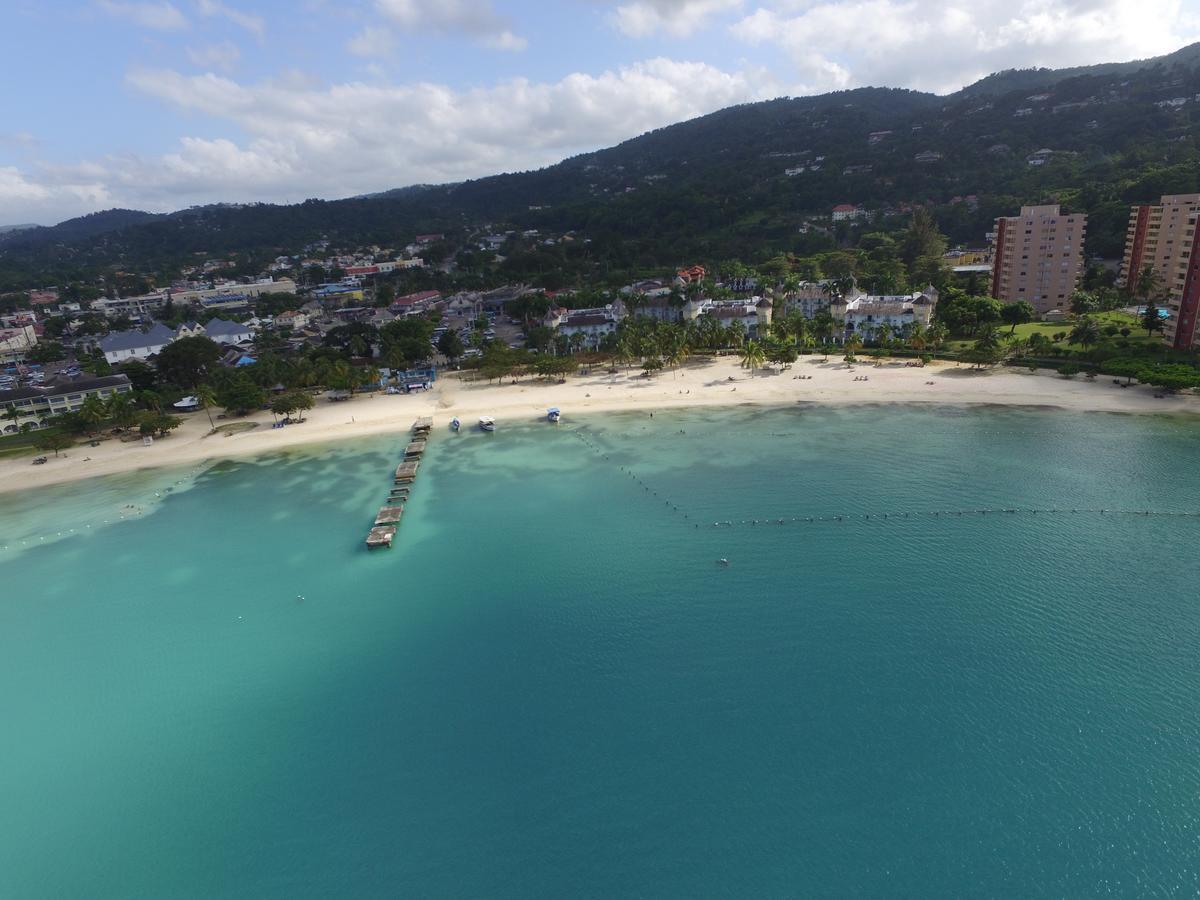 Sandcastles Beach Resort Ocho Rios Kültér fotó